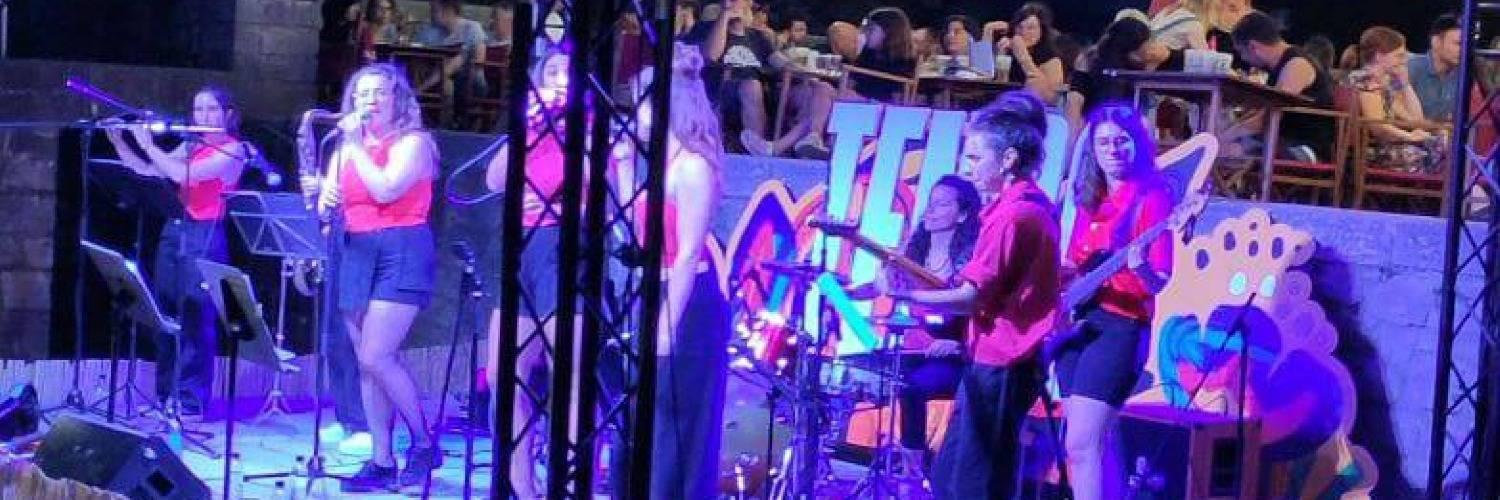 Laia López Tello - Cover