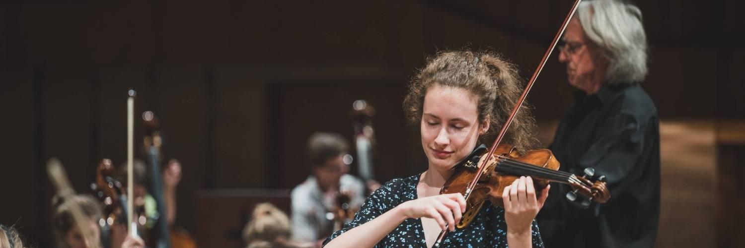 Emilia Jarocka - Cover