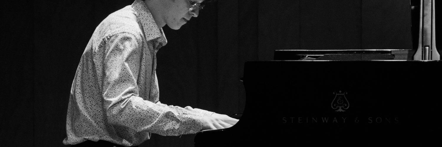 Oriol Sanz Baqués - Cover