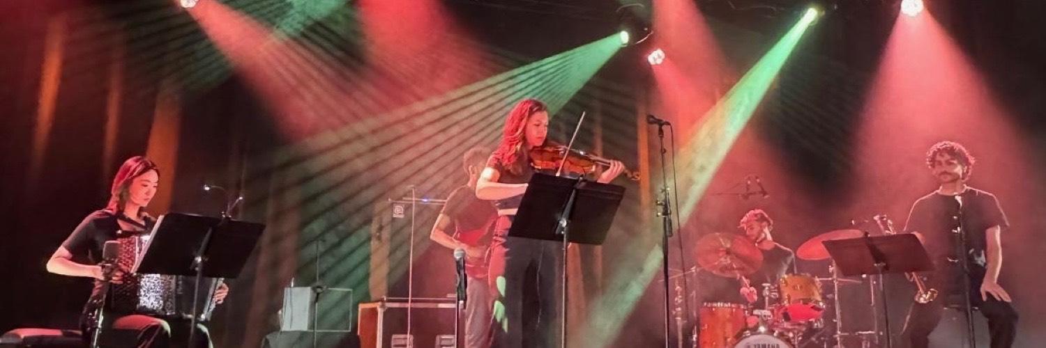 Stéphanie Iselin - Cover