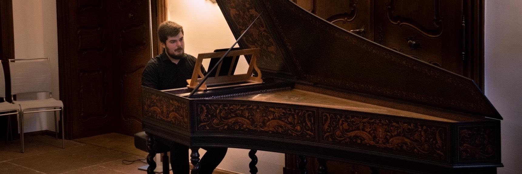 Dmytro Kokoshynskyy - Cover