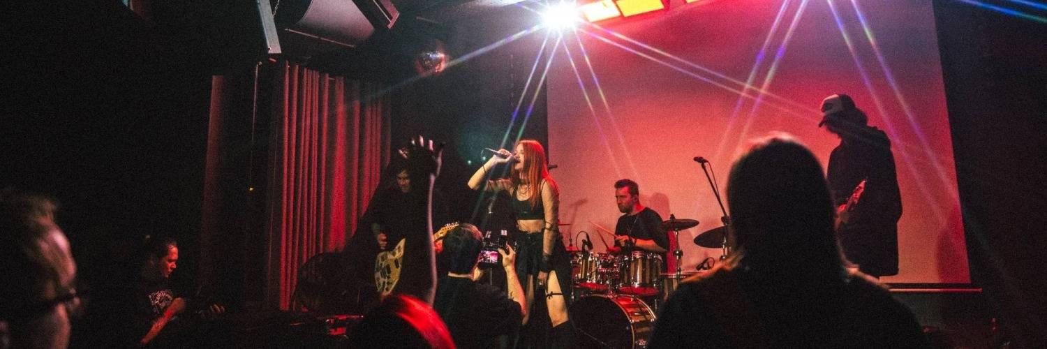 Anna Moskvoretskaia - Cover