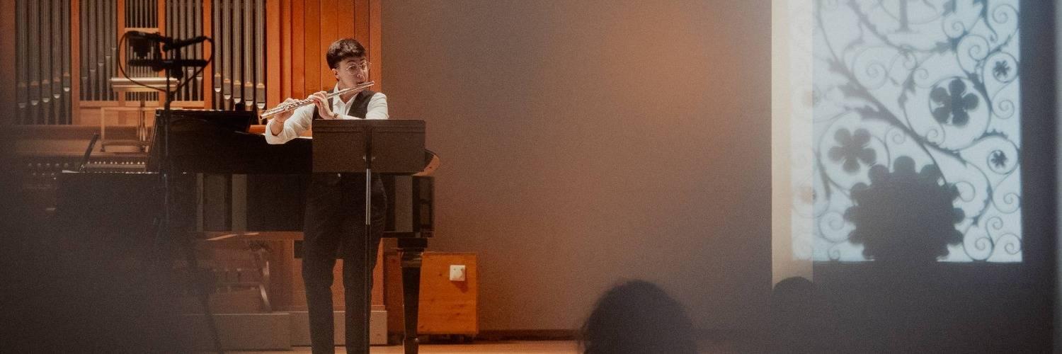 Ari Di Perna - Cover