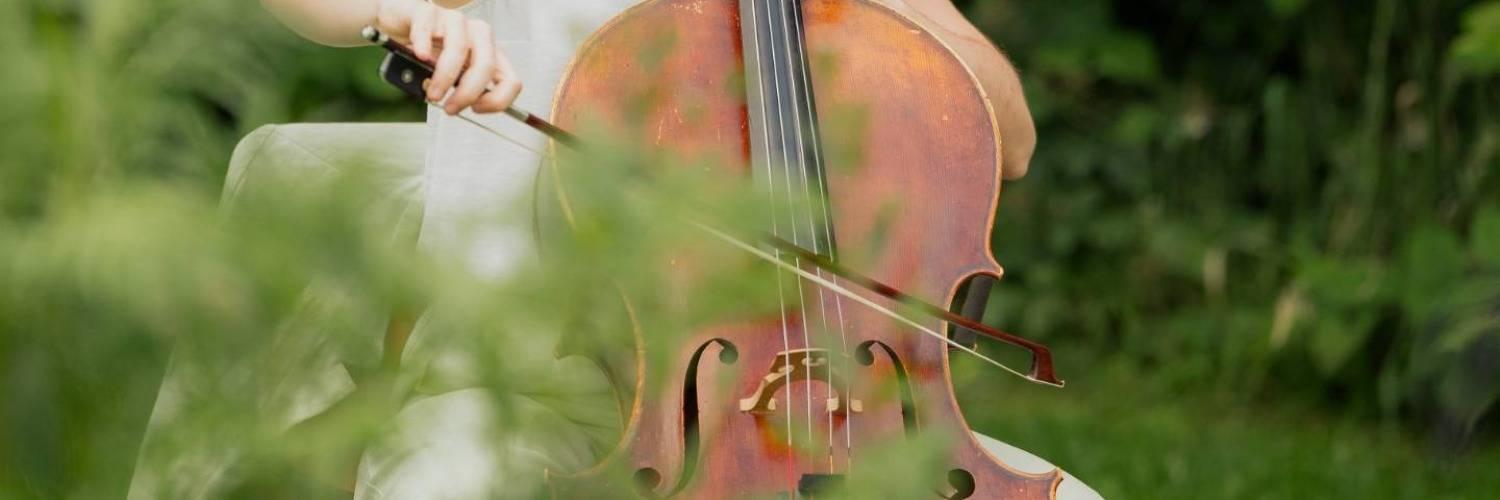 Laura González Badenes - Cover