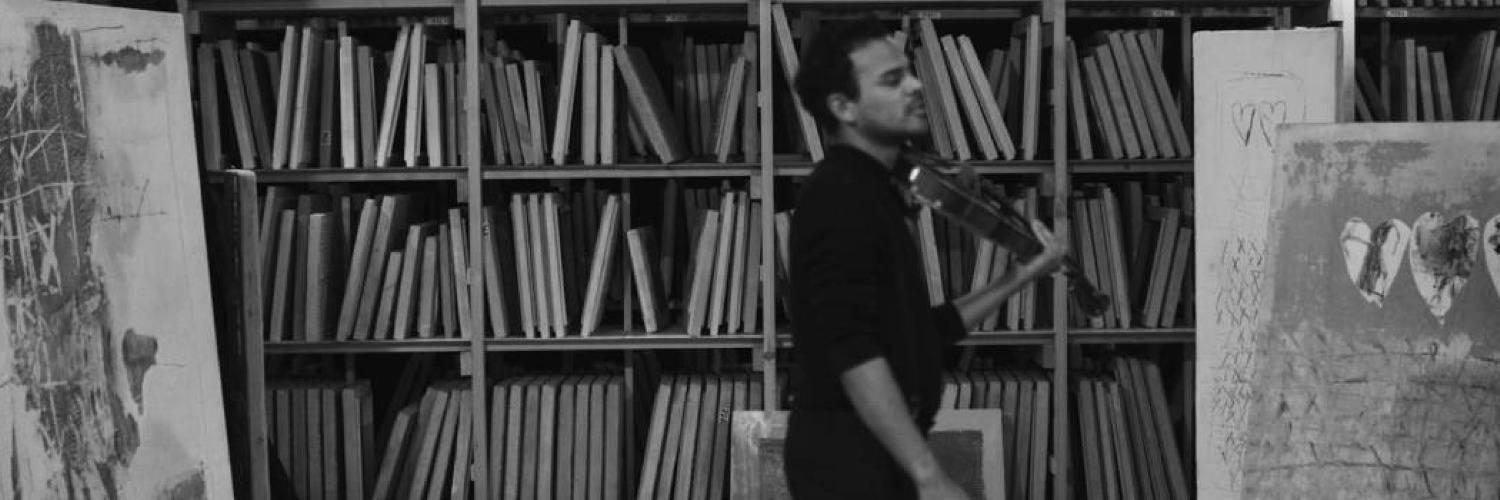 Pedro Gomez Briceño - Cover